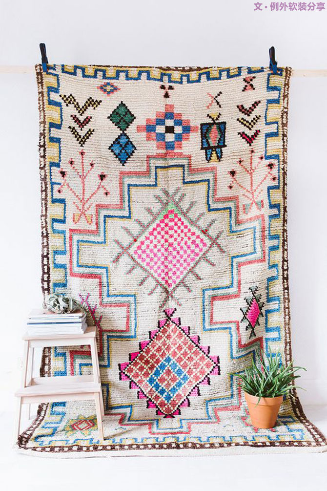 家里裝修太簡單不夠時尚？一張地毯全搞定！-別墅設(shè)計,軟裝設(shè)計,室內(nèi)設(shè)計,豪宅設(shè)計,深圳例外軟裝設(shè)計公司