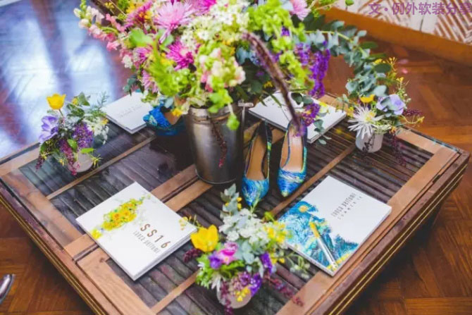 花花世界，打造浪漫空間就靠“她”了！-別墅設(shè)計(jì),軟裝設(shè)計(jì),室內(nèi)設(shè)計(jì),豪宅設(shè)計(jì),深圳例外軟裝設(shè)計(jì)公司