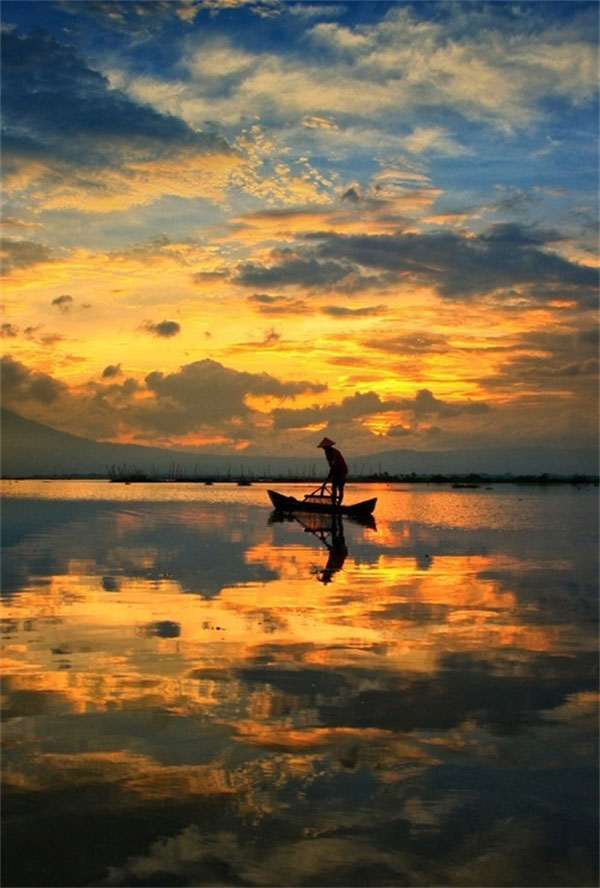 國慶丨如何在朋友圈中崛起，而不被淹沒？-別墅設(shè)計,軟裝設(shè)計,室內(nèi)設(shè)計,豪宅設(shè)計,深圳例外軟裝設(shè)計公司