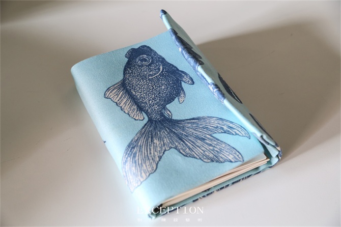 “十雅”魅力綻放，你們注意到女神手上的藍(lán)色錦魚(yú)了嗎？-別墅設(shè)計(jì),軟裝設(shè)計(jì),室內(nèi)設(shè)計(jì),豪宅設(shè)計(jì),深圳例外軟裝設(shè)計(jì)公司